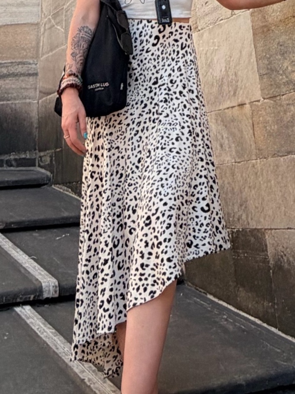 H&M Leopard Print High Low Asymmetrical Midi Skirt Size Small